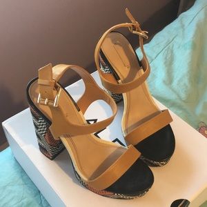 *WORN ONCE* Aldo high heels